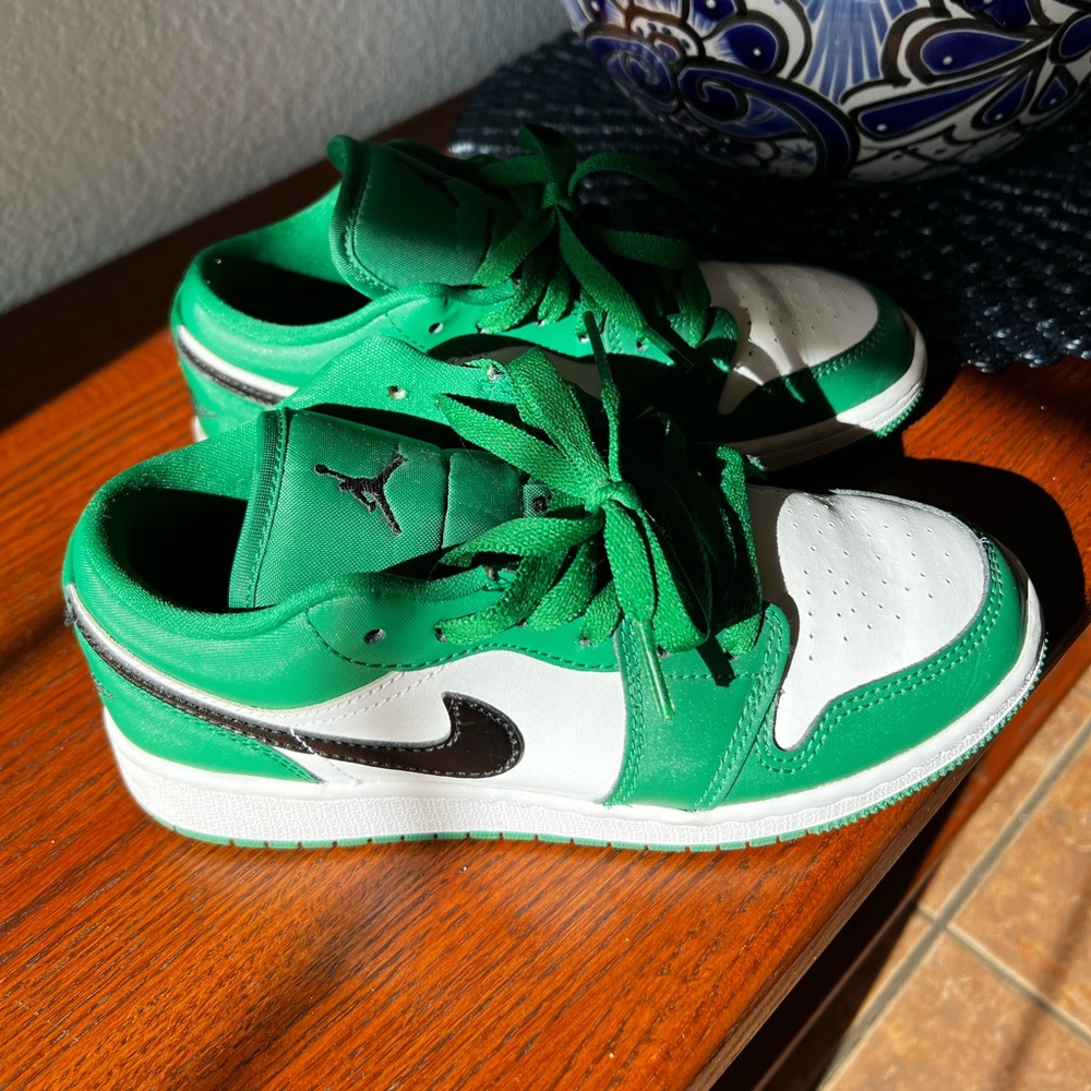 Jordan 1 Low - Forest Green